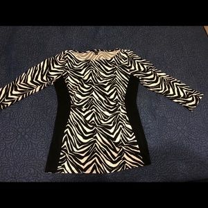 Ann Taylor- Zebra Print 3/4 Sleeve Top - M
